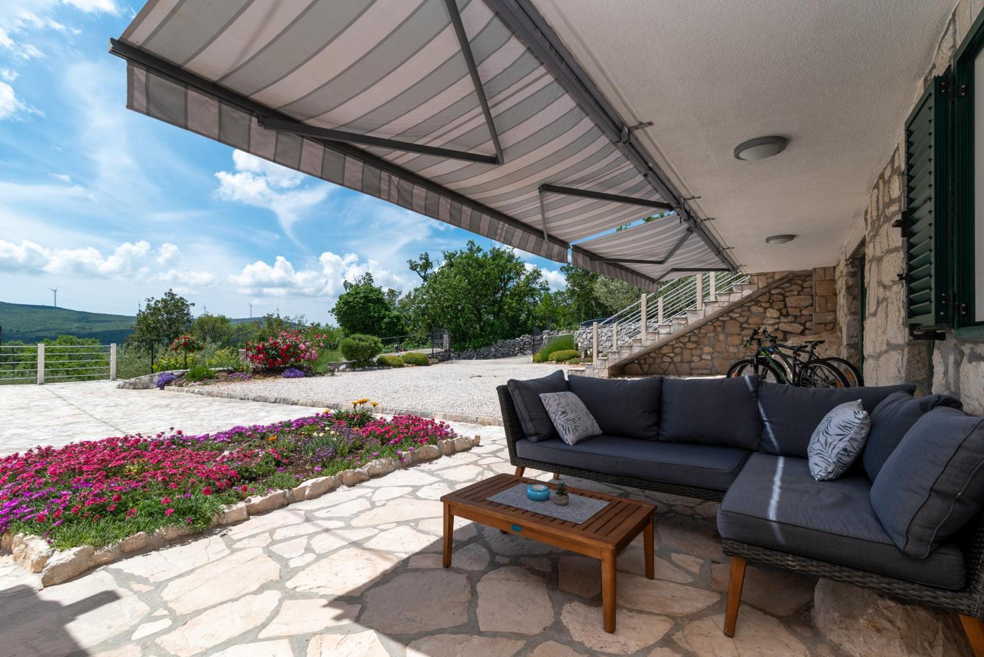 Villa Zuza Bristivica Екстер'єр фото