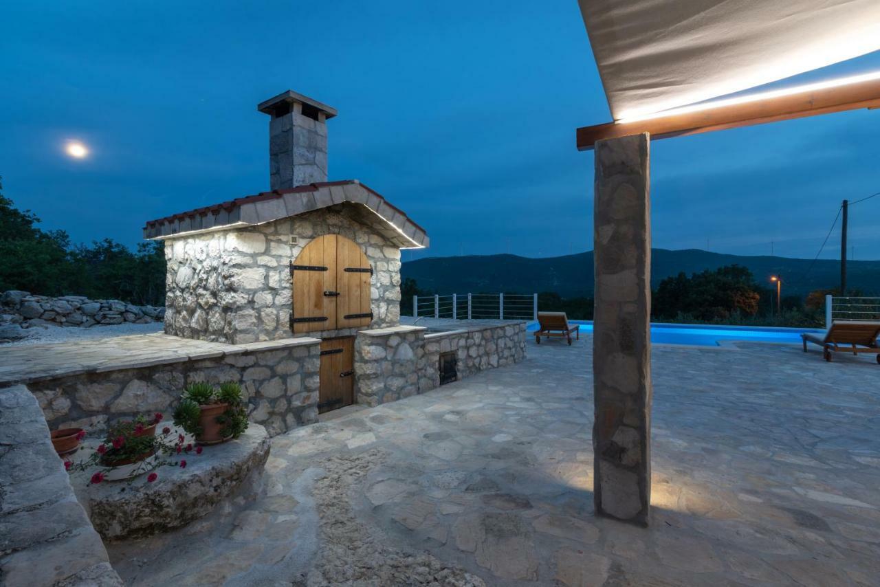 Villa Zuza Bristivica Екстер'єр фото
