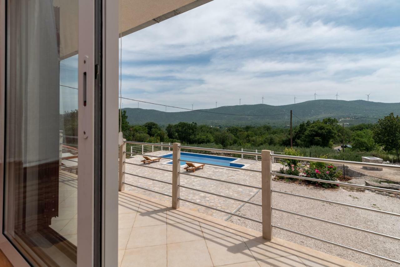 Villa Zuza Bristivica Екстер'єр фото