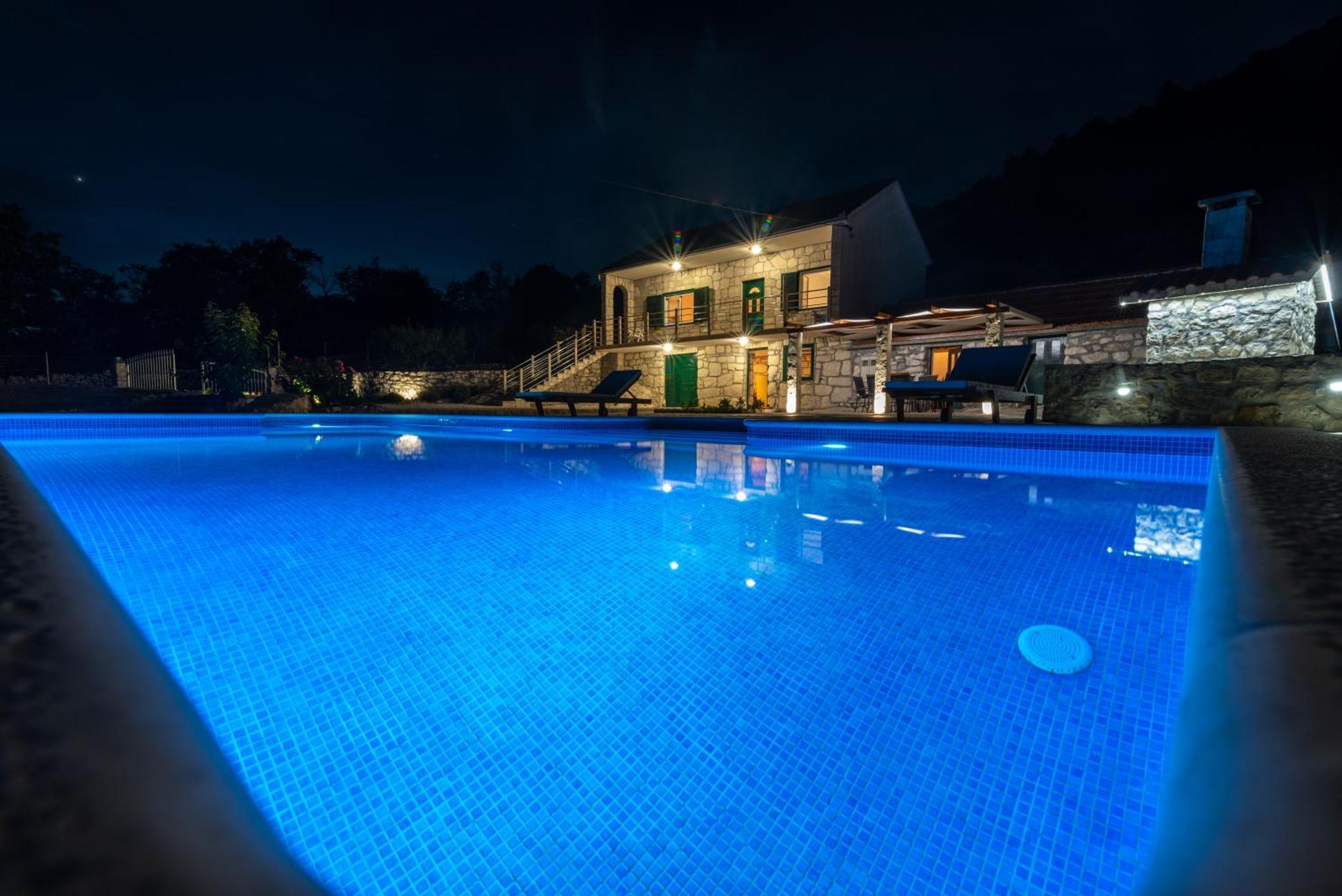 Villa Zuza Bristivica Екстер'єр фото